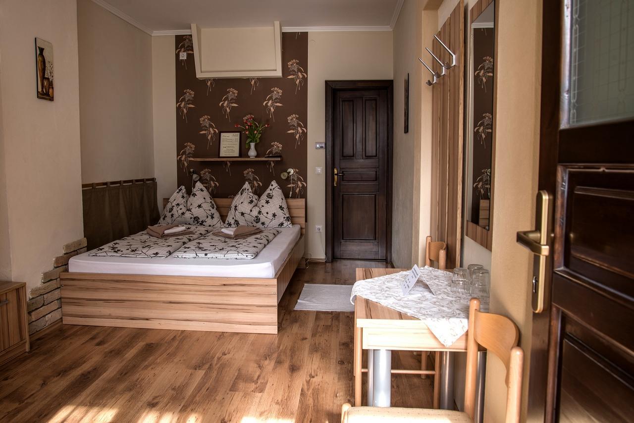 Nadasdi Haz Szekszárd Exterior foto
